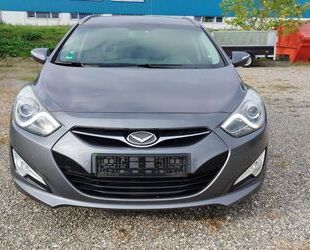 Hyundai Hyundai i40 cw 1.7 CRDi 100kW Automatik Gebrauchtwagen