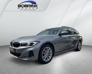 BMW BMW 318 i Touring Widescreen Navi Tempomat PDC Gebrauchtwagen