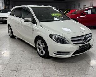 Mercedes-Benz Mercedes-Benz B200 CDI/AHK/NAVI/KAMERA/8Fach/Garan Gebrauchtwagen