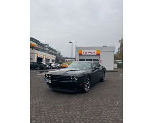 Dodge Dodge Challenger SXT+ (3,6L / V6) Gebrauchtwagen