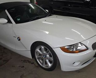 BMW BMW Z4 3.0i Rechtslenker RHD Gebrauchtwagen