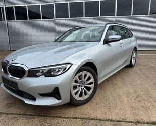 BMW BMW 318i Touring*DrivAss*Cam*LED*ParkAss*ab 4,4% Gebrauchtwagen