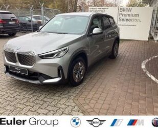 BMW BMW iX1 eDrive 20 AHK-klappbar AHK Navi digitales Gebrauchtwagen