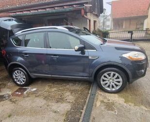 Ford Ford Kuga 2,5t benzin 4x4 Trend Gebrauchtwagen