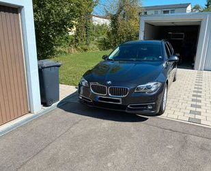 BMW BMW 520d xDrive Touring Luxury Line HEAD UP Navi Gebrauchtwagen