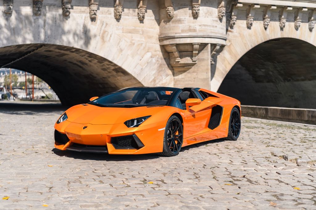 Aventador Roadster