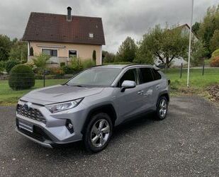 Toyota Toyota RAV 4 2.5 4x4 Hybrid Club/AHK Gebrauchtwagen