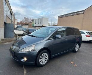 Mitsubishi Mitsubishi Grandis 2.0 DI-D Intense 6 SITZE NEU TÜ Gebrauchtwagen