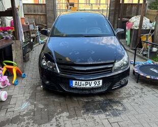 Opel Opel Astra 1.8 ECOTEC Cosmo Cosmo Gebrauchtwagen