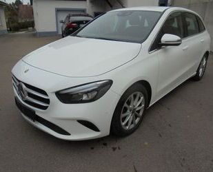 Mercedes-Benz Mercedes-Benz B 220 B -Klasse B 220 4Matic Gebrauchtwagen