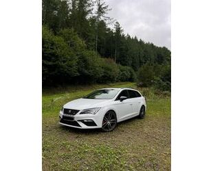 Seat Seat Leon ST 2.0 TSI CUPRA 4Drive DSG Gebrauchtwagen