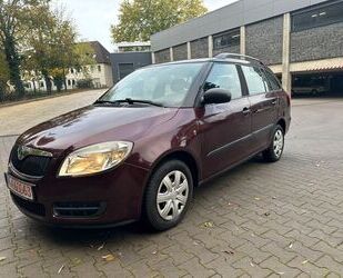 Skoda Skoda Fabia Combi 1.4l Cool Edition/Scheckheft/TÜV Gebrauchtwagen