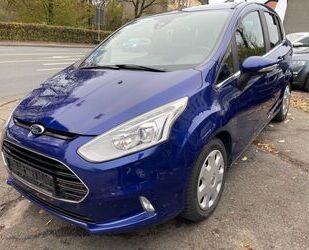 Ford Ford B-Max 1.0 Titanium Klima Navi Pano. 8xAlu Gebrauchtwagen