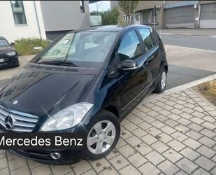 Mercedes-Benz Mercedes-Benz Mercedes Benz A180 Elegance & Automa Gebrauchtwagen