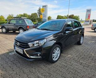 Lada Lada Vesta 16V Kombi Luxus Winterräder Sitzh. Kame Gebrauchtwagen