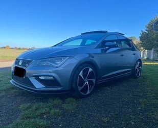 Seat Seat Leon FR Pano DAB Beats Keyless Leder Scheckhe Gebrauchtwagen