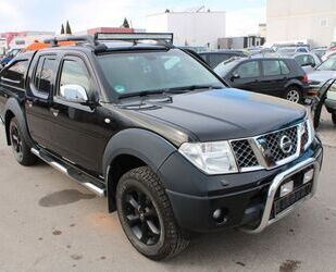 Nissan Nissan Navara 2,5 dCi 4-WD 4x4 *DOUBLE-CAB*KLIMATR Gebrauchtwagen