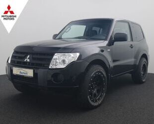 Mitsubishi Mitsubishi Pajero 3.2 DI-D Inform Mickey Thompson Gebrauchtwagen