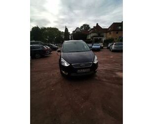 Ford Ford Galaxy 2,0 TDCi 120kW DPF Titanium PowerShif. Gebrauchtwagen