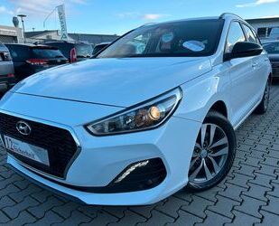 Hyundai Hyundai i30 Kombi YES! 1.6 CRDi YES!*GARANTIE*EURO Gebrauchtwagen