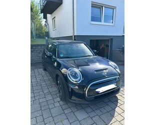 Mini MINI Cooper SE MINI Yours Trim MINI Yours Trim Gebrauchtwagen