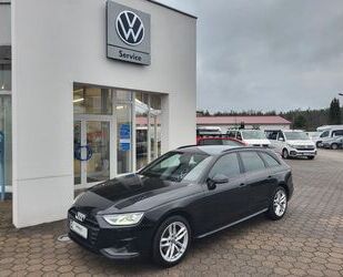 Audi Audi A4 Avant 40 TFSI Black DSG AHK Navi ACC Gebrauchtwagen