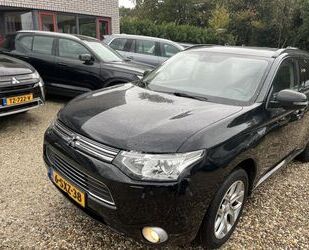 Mitsubishi Mitsubishi Outlander 2.0 PHEV Instyle+ Gebrauchtwagen