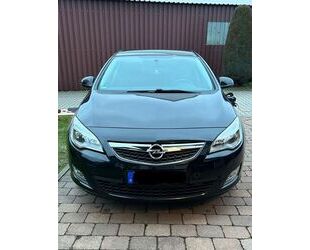 Opel Opel Astra 1.4 Turbo 150 Jahre Opel 88kW 150 Jahr. Gebrauchtwagen