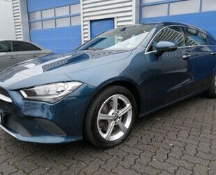 Mercedes-Benz Mercedes-Benz CLA 220d Shooting Brake Progressive Gebrauchtwagen