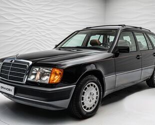 Mercedes-Benz Mercedes-Benz 300 TE W124*Leder*Klima*Schiebedach* Gebrauchtwagen