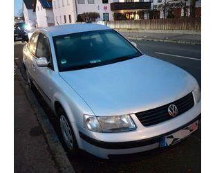 VW Volkswagen Passat 1,8 Auto, orig 74900 km,1.Hd Cli Gebrauchtwagen