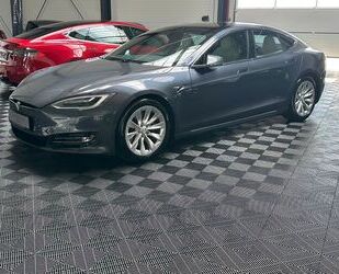 Tesla Model S Gebrauchtwagen