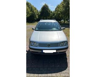 VW Volkswagen Golf 1.6 Variant Automatik Gebrauchtwagen