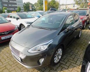 Ford Ford Fiesta Titanium Navi Gebrauchtwagen