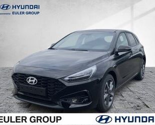 Hyundai Hyundai i30 1.0iT MT 2WD Advantage Navi digitales Gebrauchtwagen