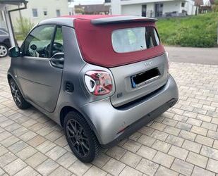 Smart Smart ForTwo cabrio 60kW EQ Batterie -22KW Gebrauchtwagen