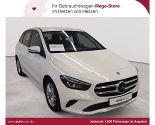 Mercedes-Benz Mercedes-Benz B 180 d Style Navi SHZ LED Gebrauchtwagen