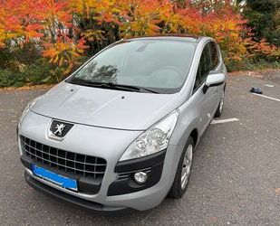 Peugeot Peugeot 3008 Business-Line HDi 160 Automatik Busin Gebrauchtwagen