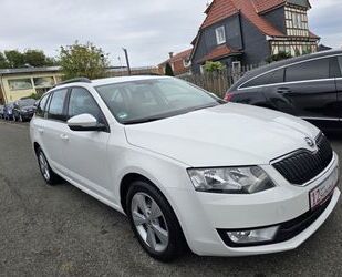 Skoda Skoda Octavia Combi Elegance - ACC PDZ AHK SHZ Gebrauchtwagen