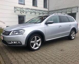 VW Volkswagen Passat Alltrack 2.0 4Mot AUT LEDER KAM Gebrauchtwagen