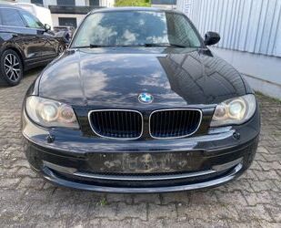 BMW BMW 120d*5-Türig*Leder*Navi*Glasdach*Xenon*Euro5* Gebrauchtwagen