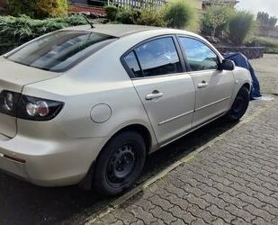 Mazda Mazda 3 1.6 Active Stufenheck Gebrauchtwagen