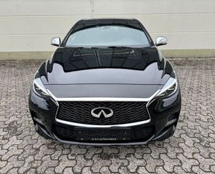 INFINITI Infiniti Q30 2.2 d AWD Sport City Black*SHZ*360°*A Gebrauchtwagen