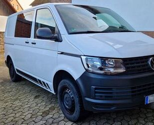 VW Volkswagen T6 Transporter | Umbau | Solar | Bett Gebrauchtwagen