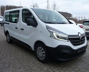 Renault Renault Trafic Combi L1H1 2,8t Life*Winterräder*5 Gebrauchtwagen