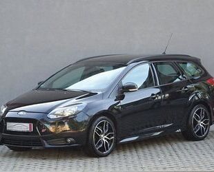 Ford Ford Focus Turnier ST 2,0 EB/Leder-Sport+Winterpak Gebrauchtwagen