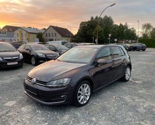 VW Volkswagen Golf VII Lim 1.6TDI Lounge BMT *1.HAND* Gebrauchtwagen