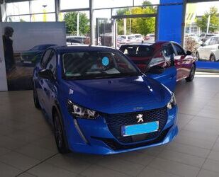 Peugeot Peugeot 208 Herstellergarantie!! Elektr 136 Allur Gebrauchtwagen