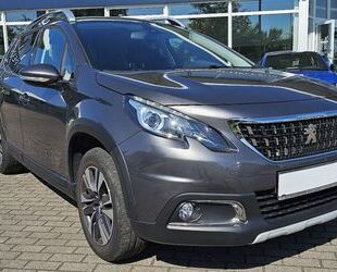 Peugeot Peugeot 2008 Allure PureTech 110 Navi, SHZ, Klimaa Gebrauchtwagen