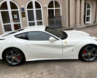 Ferrari Ferrari F12 Berlinetta 20 Zoll -Scuderia-Service N Gebrauchtwagen